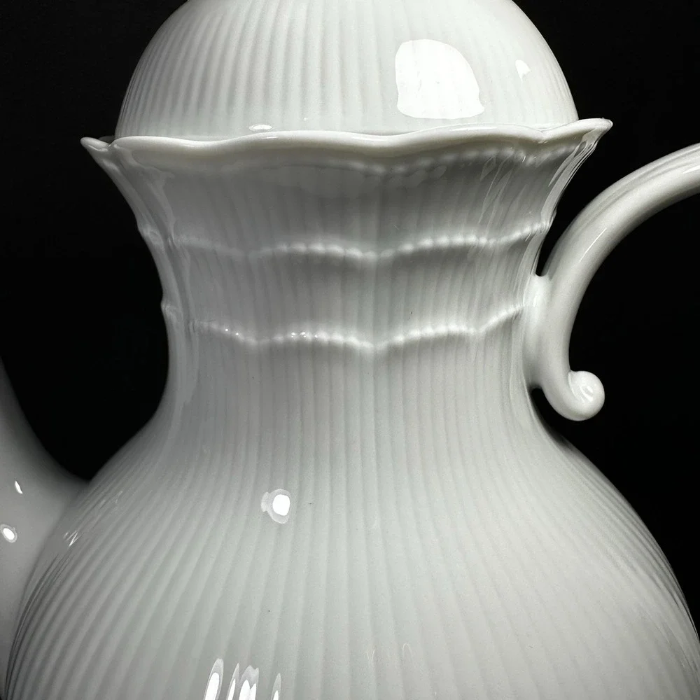 AK Kaiser Romantica White‎ Coffee Pot Tea Set W Germany Scalloped EXC MCM Vtg